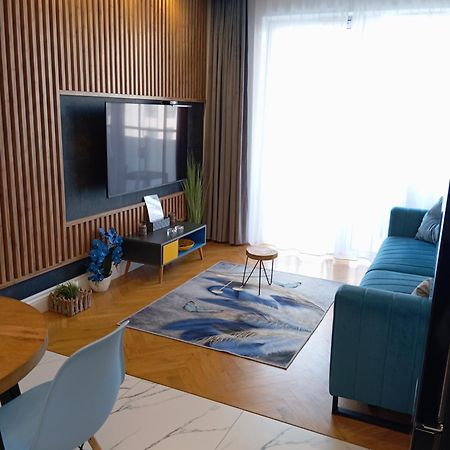 Apartament Rainbow Apartment เบียวิสตอก ภายนอก รูปภาพ