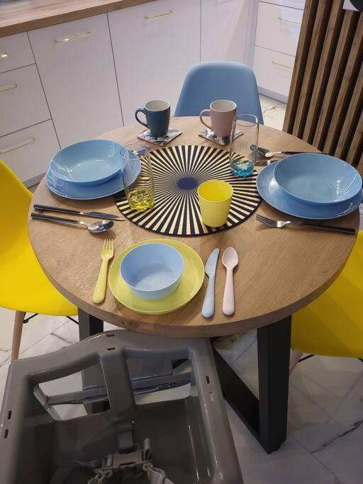Apartament Rainbow Apartment เบียวิสตอก ภายนอก รูปภาพ