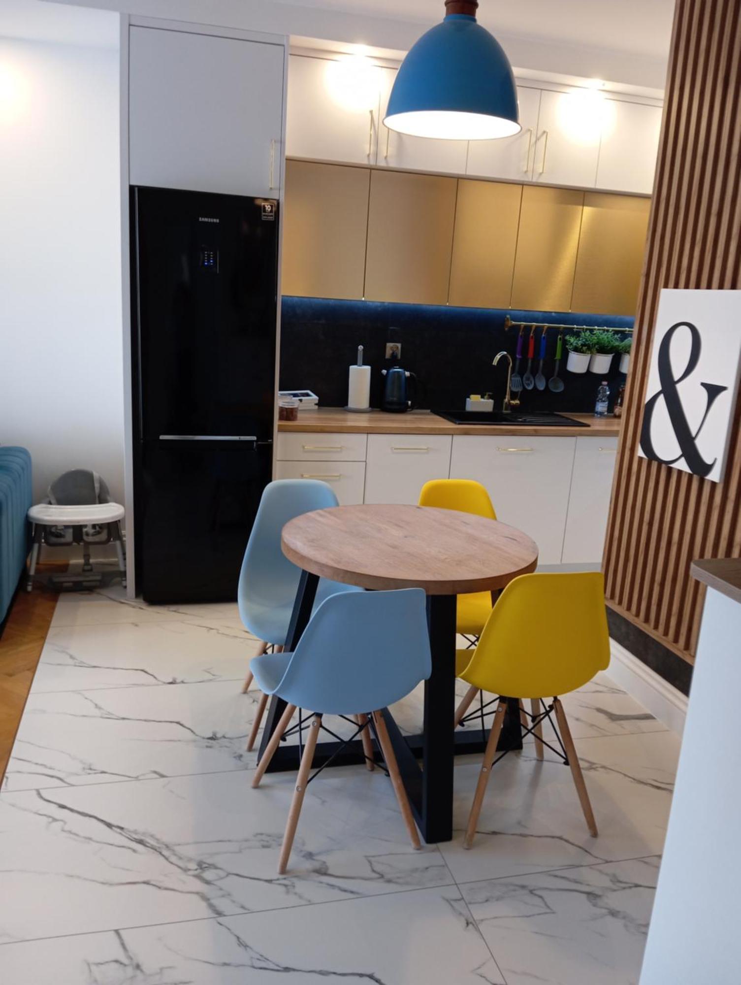Apartament Rainbow Apartment เบียวิสตอก ภายนอก รูปภาพ